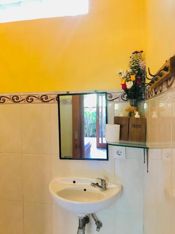 Putu Homestay Canggu  Luaran gambar