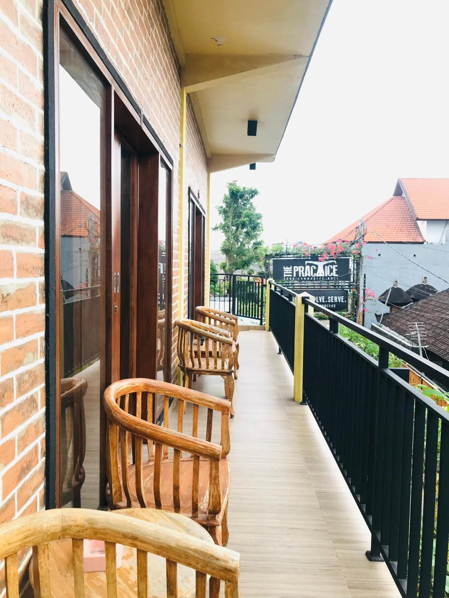 Putu Homestay Canggu  Luaran gambar